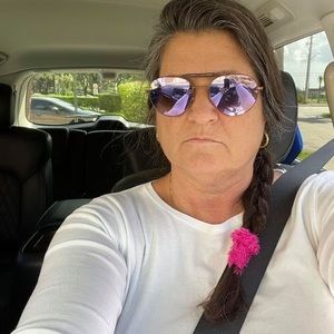 Meet your Posher, Teresa